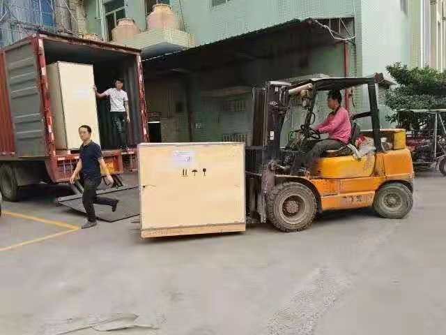 সিসিডি ভিজ্যুয়াল ওয়ান পার্ট গ্লু ডিসপেনসিং মেশিন 60L ট্যাংক ক্ষমতা 17